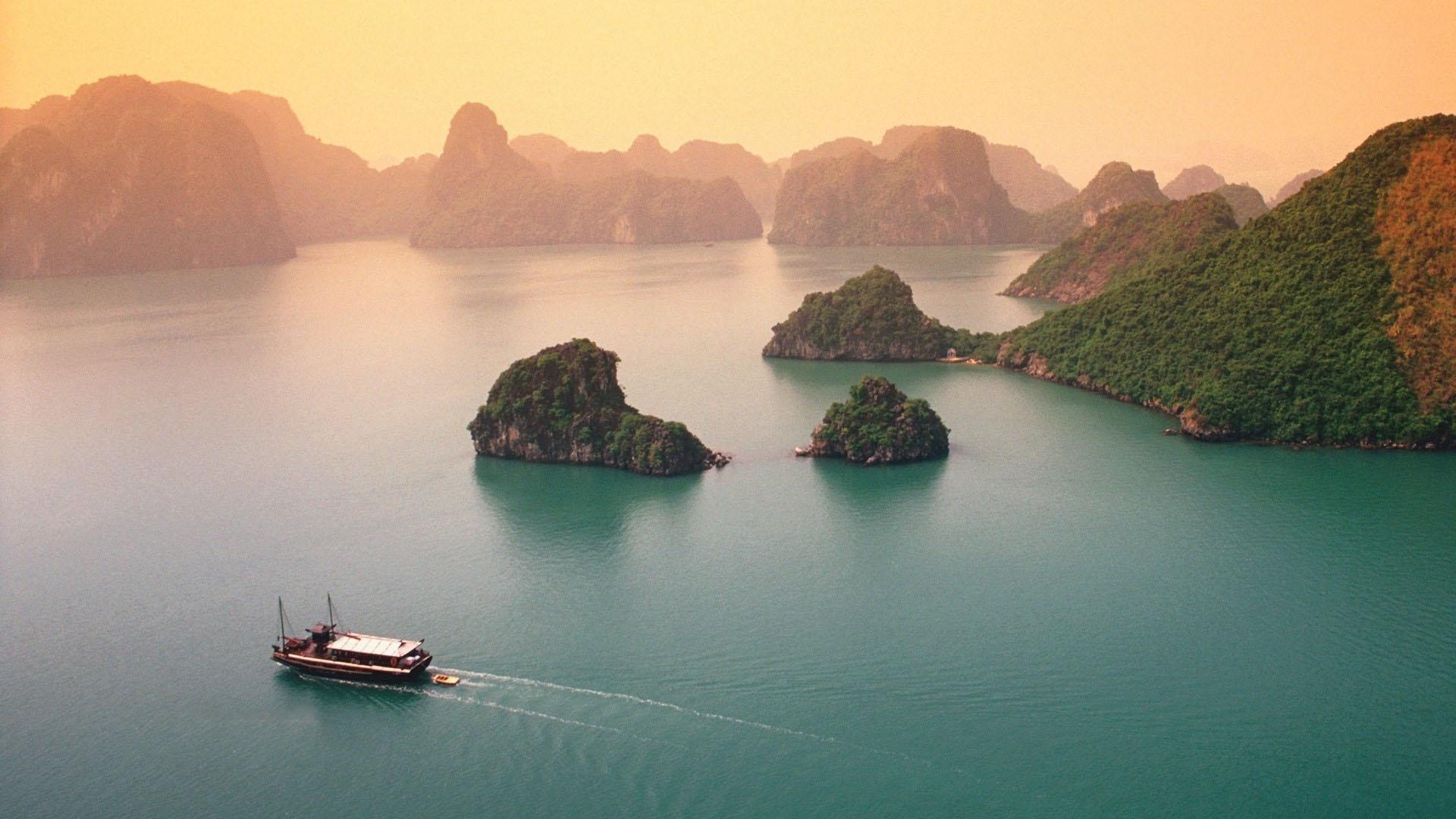 Glimpse of Vietnam                                                                                                                                                                                      